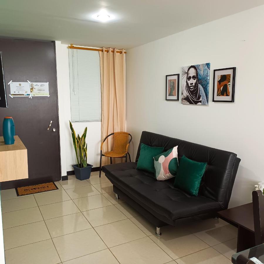 Apartamento Cerca Parque Del Cafe Con Piscina 蒙特内哥罗 外观 照片