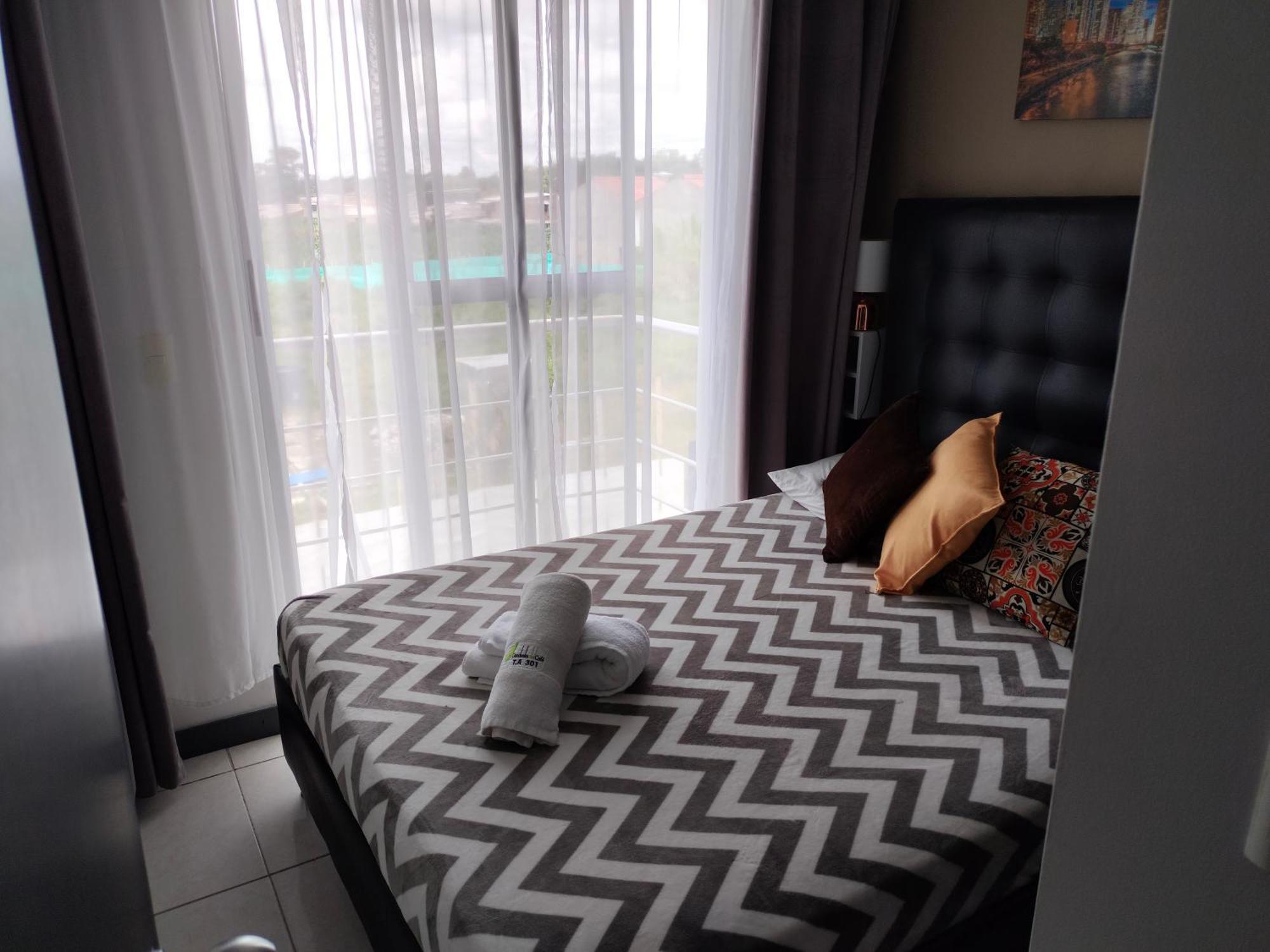 Apartamento Cerca Parque Del Cafe Con Piscina 蒙特内哥罗 外观 照片